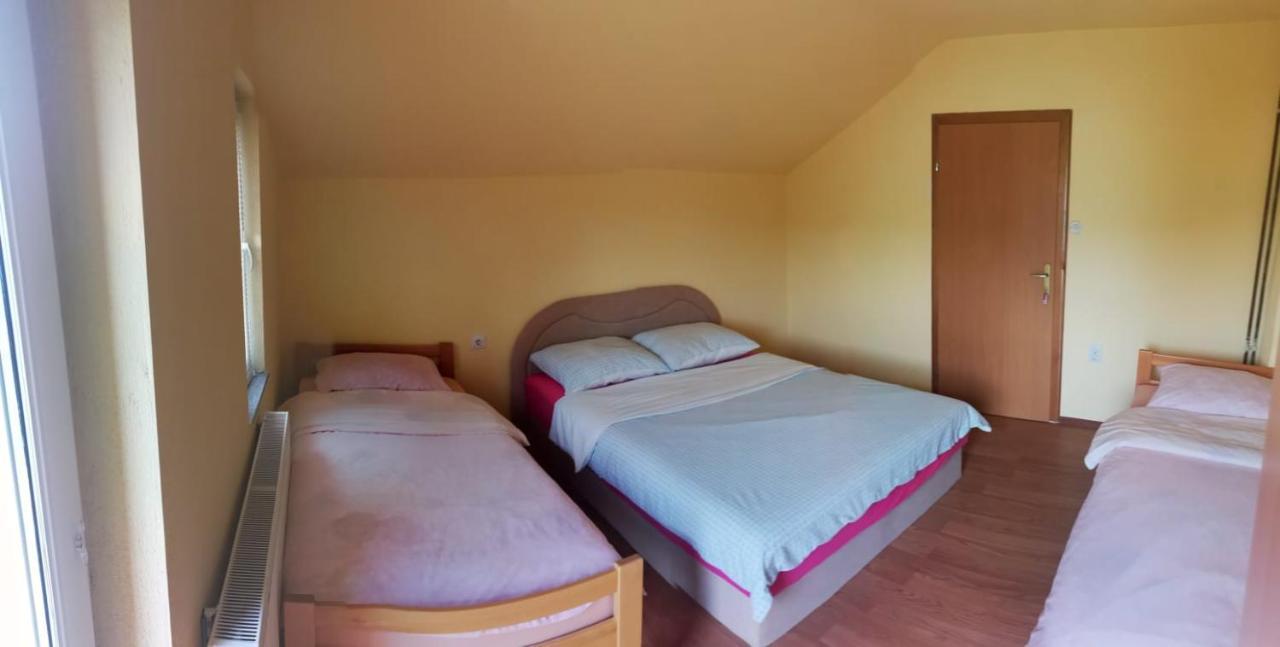 Apartmani Scit Prozor 外观 照片