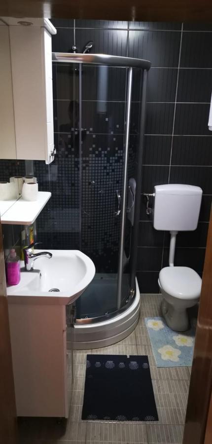 Apartmani Scit Prozor 外观 照片